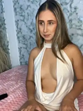 VictoriaWhitmore online show from 04-21-26, 02:51