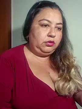 Snapshot of Curvy_Dyva chatting on 03-19-26, 12:09 Curvy Dyva online show from 03-19-26, 12:09