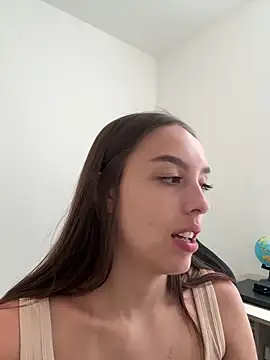 Snapshot of Lauren_Storm chatting on 04-15-26, 06:48 Lauren Storm online show from 04-15-26, 06:48