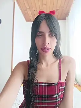 Snapshot of DolceLucie chatting on 03-20-26, 07:19 DolceLucie online show from 03-20-26, 07:19