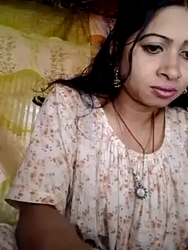 Snapshot of Sexy_moon45 chatting on 03-22-26, 06:17 Sexy moon45 online show from 03-22-26, 06:17