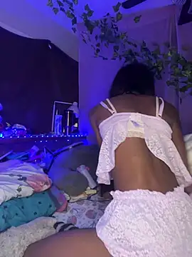 rosesgard3n online show from 04-05-26, 03:09