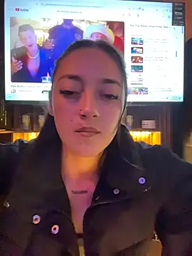 Snapshot of lia__whitee chatting on 03-19-26, 12:36 lia whitee online show from 03-19-26, 12:36