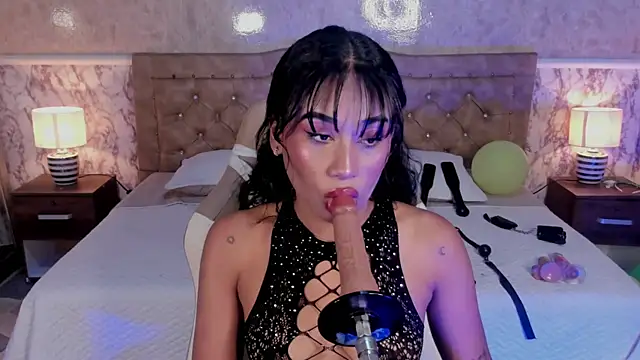 Snapshot of Horny_Brunette_ chatting on 03-20-26, 04:06 Horny Brunette online show from 03-20-26, 04:06