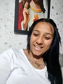 Snapshot of caneela chatting on 03-30-26, 01:39 caneela online show from 03-30-26, 01:39