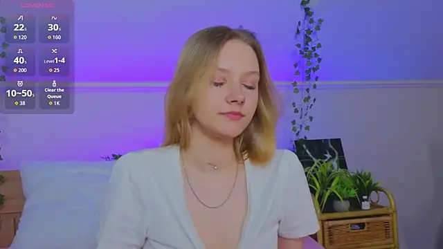 StaceyyJones online show from 04-06-26, 11:33