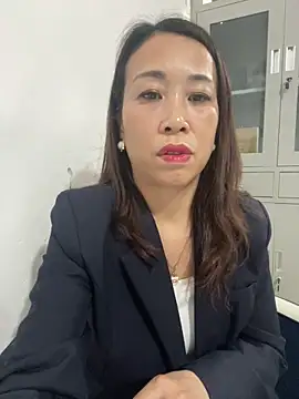 Snapshot of keke-77 chatting on 04-09-26, 06:19 keke-77 online show from 04-09-26, 06:19