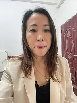 Snapshot of keke-77 chatting on 04-11-26, 01:10 keke-77 online show from 04-11-26, 01:10