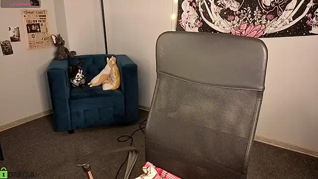 Snapshot of LittleKittenStar chatting on 05-20-26, 10:54 LittleKittenStar online show from 05-20-26, 10:54