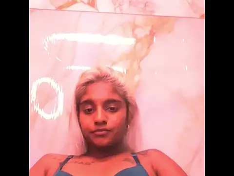 Snapshot of kimmyG26 chatting on 03-19-26, 12:53 kimmyG26 online show from 03-19-26, 12:53