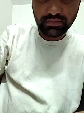 Snapshot of Andrew_Lee17 chatting on 03-18-26, 03:04 Andrew Lee17 online show from 03-18-26, 03:04