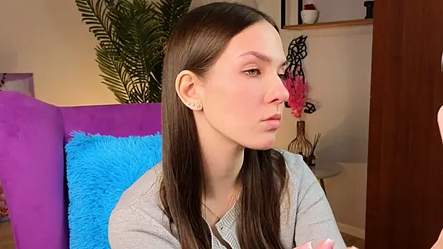 Snapshot of CoralieWillock chatting on 03-21-26, 07:24 CoralieWillock online show from 03-21-26, 07:24