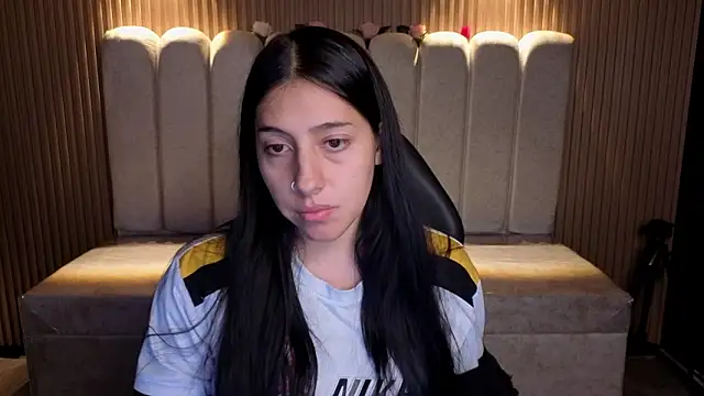 Melannyy V online show from 03-28-26, 12:38
