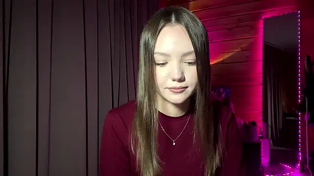 Snapshot of LenLen_Solen chatting on 05-15-26, 12:56 LenLen Solen online show from 05-15-26, 12:56