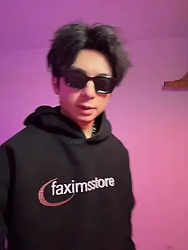 Snapshot of kissbaby-111 chatting on 03-21-26, 06:00 kissbaby-111 online show from 03-21-26, 06:00