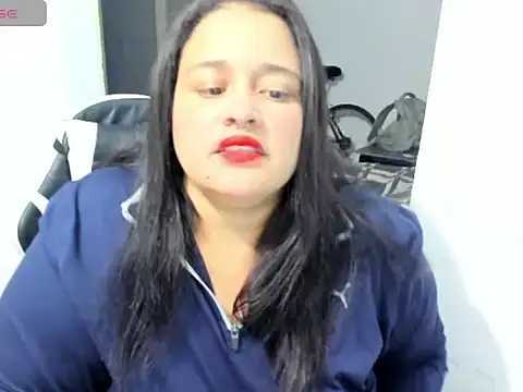 Atenea 19  online show from 05-23-26, 08:18
