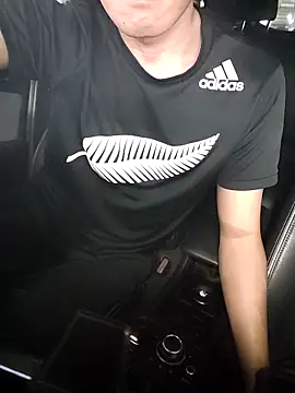 HK-TIGER online show from 04-09-26, 04:23