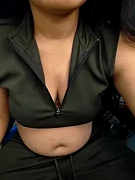 Ishika baby  online show from 04-09-26, 05:51