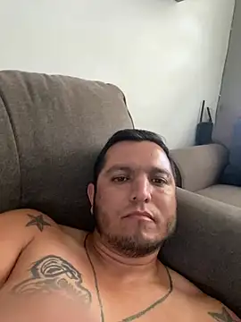 HOTB0Y18 online show from 04-02-26, 09:34