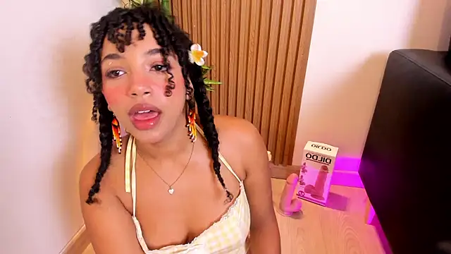 JazmyXXX online show from 06-20-26, 08:33