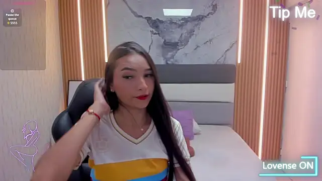 Snapshot of LIZZY_VALL chatting on 07-07-26, 07:29 LIZZY VALL online show from 07-07-26, 07:29