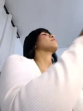 Snapshot of MonserratJons01 chatting on 03-30-26, 11:50 MonserratJons01 online show from 03-30-26, 11:50