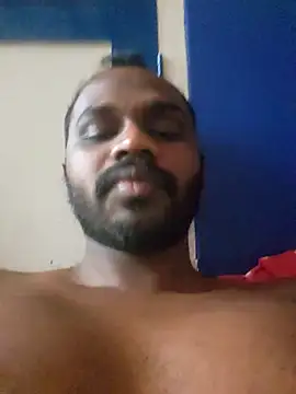 Snapshot of singletamilguy chatting on 03-24-26, 10:31 singletamilguy online show from 03-24-26, 10:31