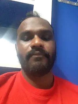 Snapshot of singletamilguy chatting on 03-25-26, 04:24 singletamilguy online show from 03-25-26, 04:24