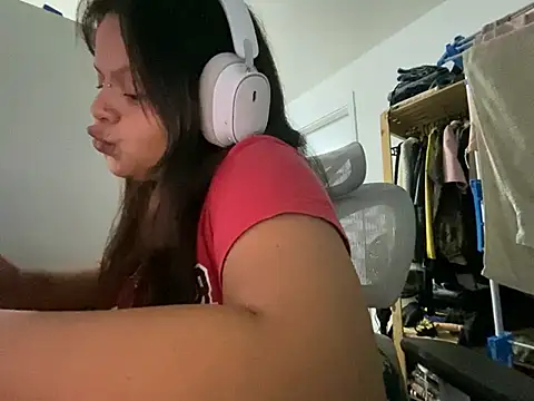 juel1sa online show from 07-28-26, 09:14