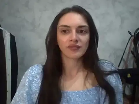 Snapshot of RoxiCherry chatting on 04-23-26, 07:30 RoxiCherry online show from 04-23-26, 07:30