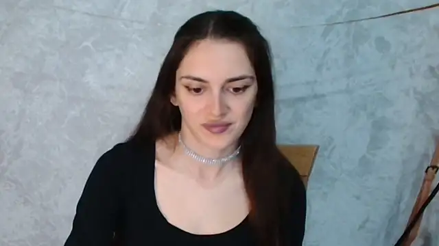 Snapshot of RoxiCherry chatting on 05-11-26, 06:30 RoxiCherry online show from 05-11-26, 06:30