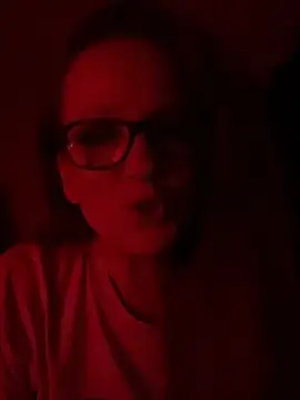 LizzieZ1975 online show from 05-04-26, 12:06