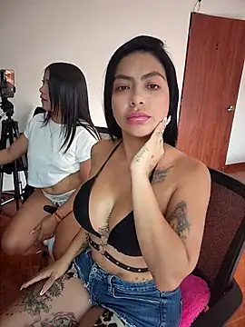 Snapshot of Noa_rousse01 chatting on 03-24-26, 07:41 Noa rousse01 online show from 03-24-26, 07:41