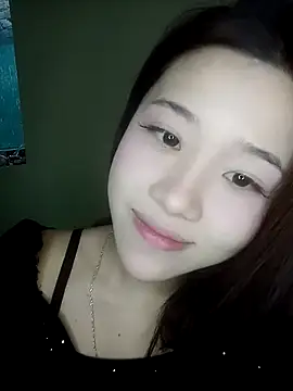 Luna beautifullll online show from 03-31-26, 05:52