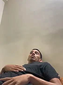 Snapshot of cool_guy_1 chatting on 03-25-26, 04:51 cool guy 1 online show from 03-25-26, 04:51