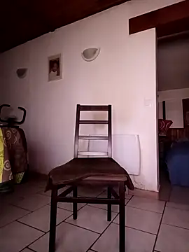 Snapshot of lateex77 chatting on 04-09-26, 12:54 lateex77 online show from 04-09-26, 12:54