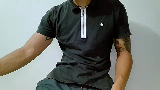 Snapshot of srghost333 chatting on 03-26-26, 03:01 srghost333 online show from 03-26-26, 03:01