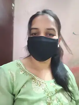 REENA-STRIP online show from 05-15-26, 08:54
