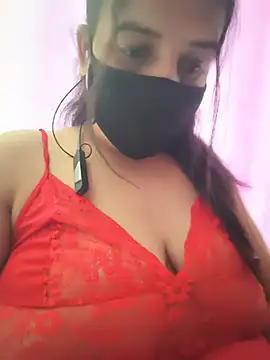 REENA-STRIP online show from 05-19-26, 06:20
