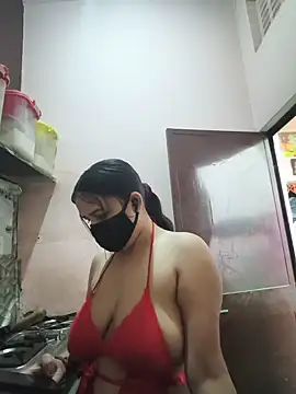 REENA-STRIP online show from 06-06-26, 05:56