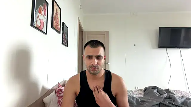 Snapshot of Daniel_ice chatting on 07-11-26, 01:03 Daniel ice online show from 07-11-26, 01:03