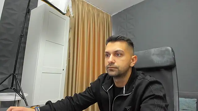 Snapshot of BryceReign chatting on 03-21-26, 05:34 BryceReign online show from 03-21-26, 05:34