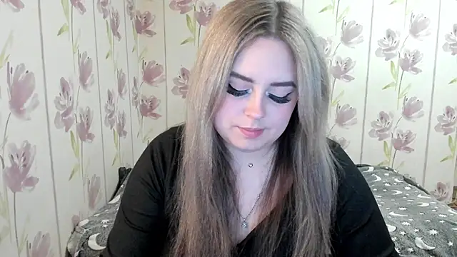 Snapshot of Agathameoww chatting on 05-20-26, 09:43 Agathameoww online show from 05-20-26, 09:43