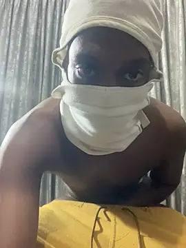 InvalidFlexor online show from 07-13-26, 10:34