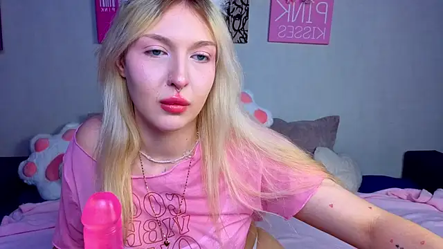 BlondieSummer online show from 05-07-26, 04:34