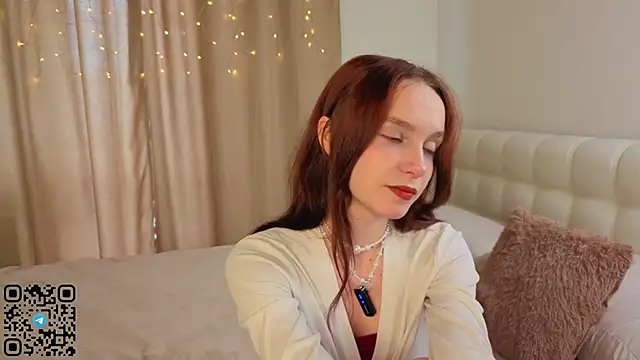 JoselynNeave online show from 04-24-26, 08:06