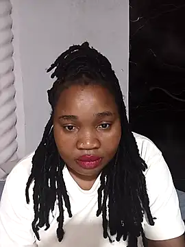 Snapshot of LaReina199991 chatting on 03-30-26, 05:14 LaReina199991 online show from 03-30-26, 05:14