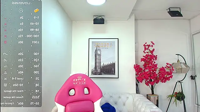 Snapshot of Natalia_cartier chatting on 06-20-26, 03:20 Natalia cartier online show from 06-20-26, 03:20