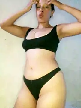 Snapshot of Chivirika1 chatting on 03-19-26, 04:11 Chivirika1 online show from 03-19-26, 04:11