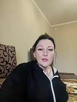 HelgaDennis online show from 03-31-26, 08:04